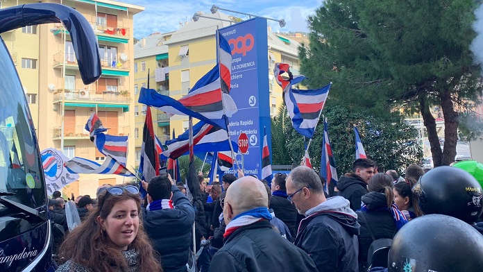 tifosi ac hotel scooterata sampdoria sassuolo