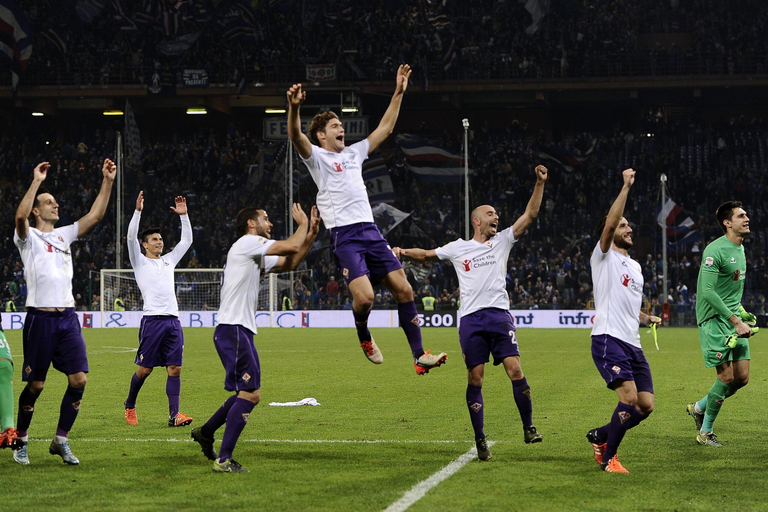 fiorentina away esultanza novembre 2015 ifa scaled