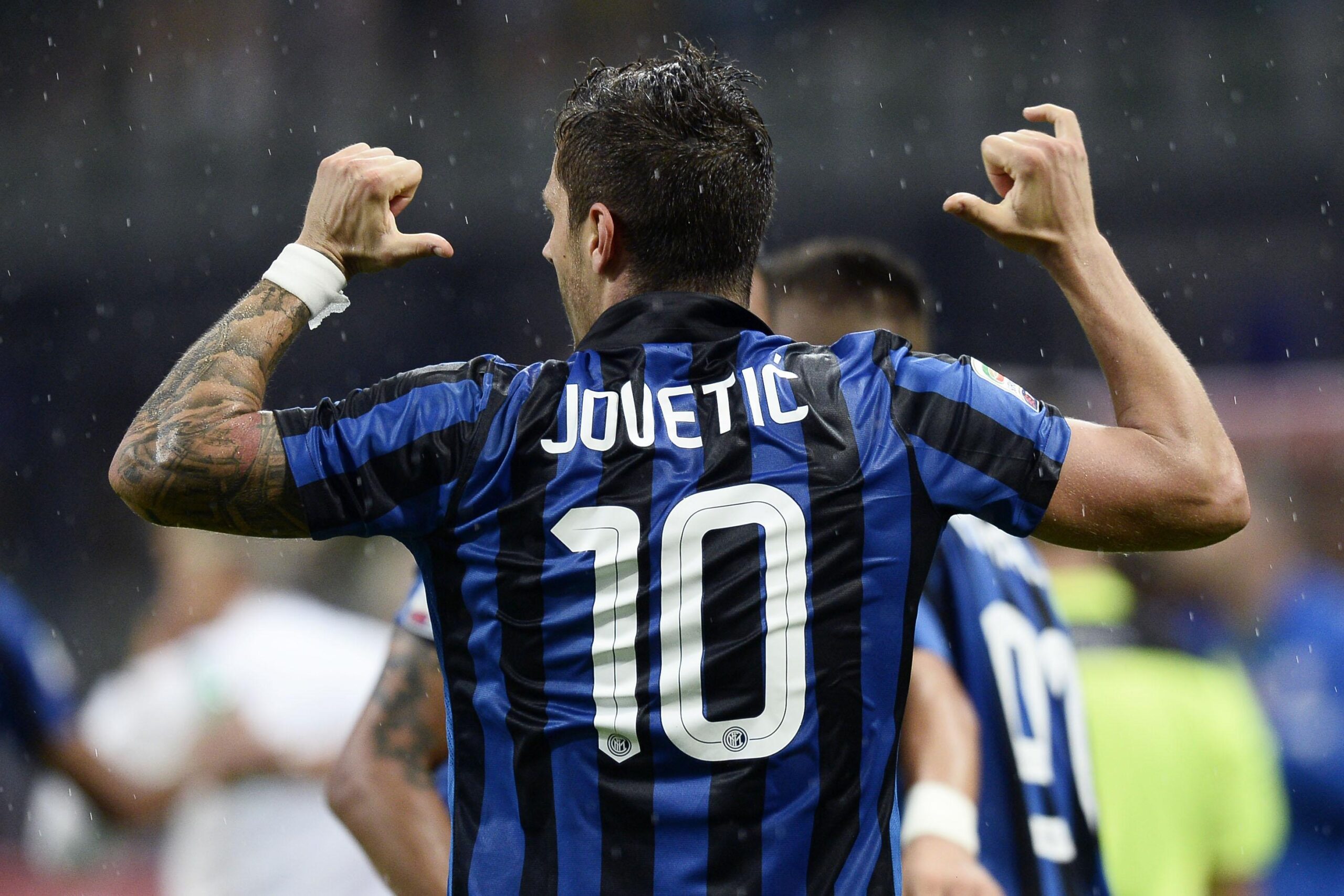 jovetic spalle esulta inter agosto 2015 ifa scaled