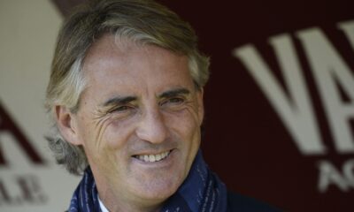 mancini sorride inter novembre 2015 ifa