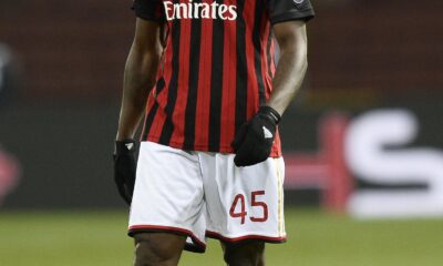 balotelli arrabbiato milan marzo 2014 ifa