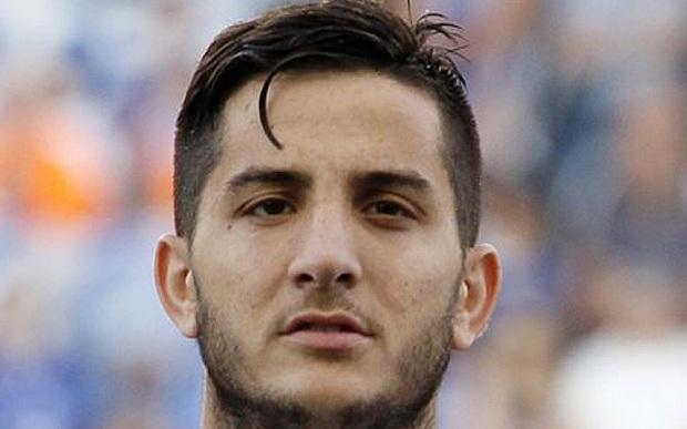 manolas